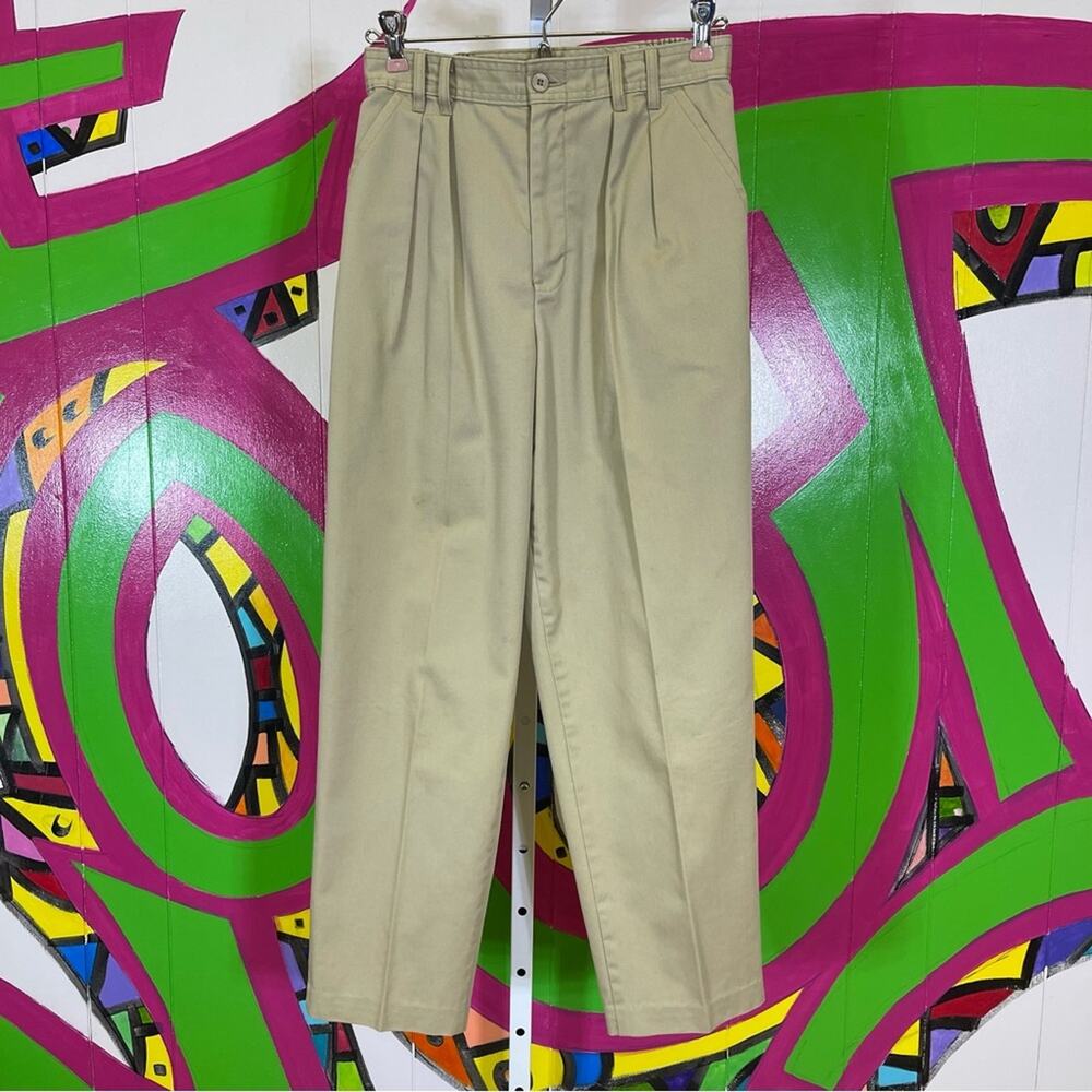 Chic, Vintage Pleated Front Slacks. Size 8Petite. Good used condition!